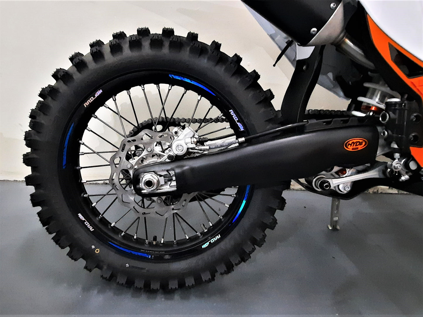2024/2025 SWINGARM GUARDS