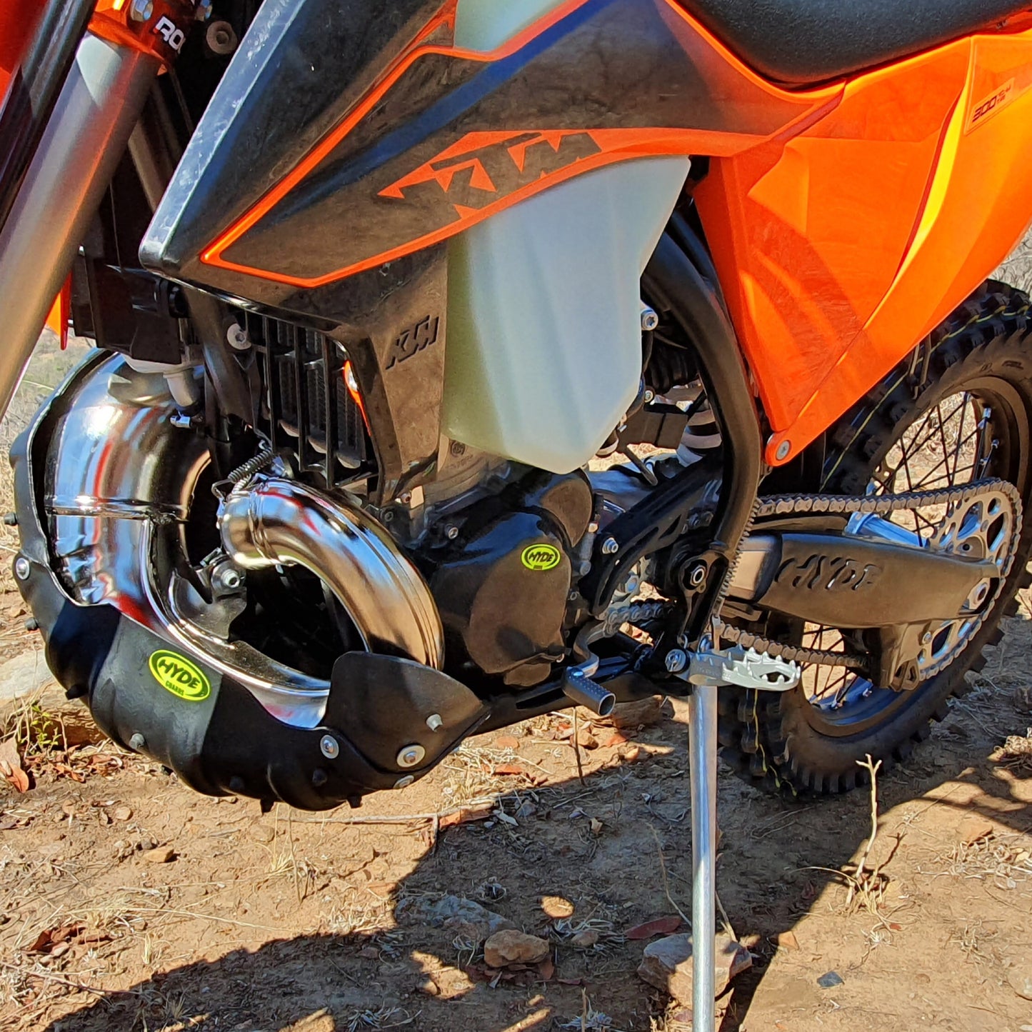 KTM 250/300 EXHAUST SUMP GUARD
