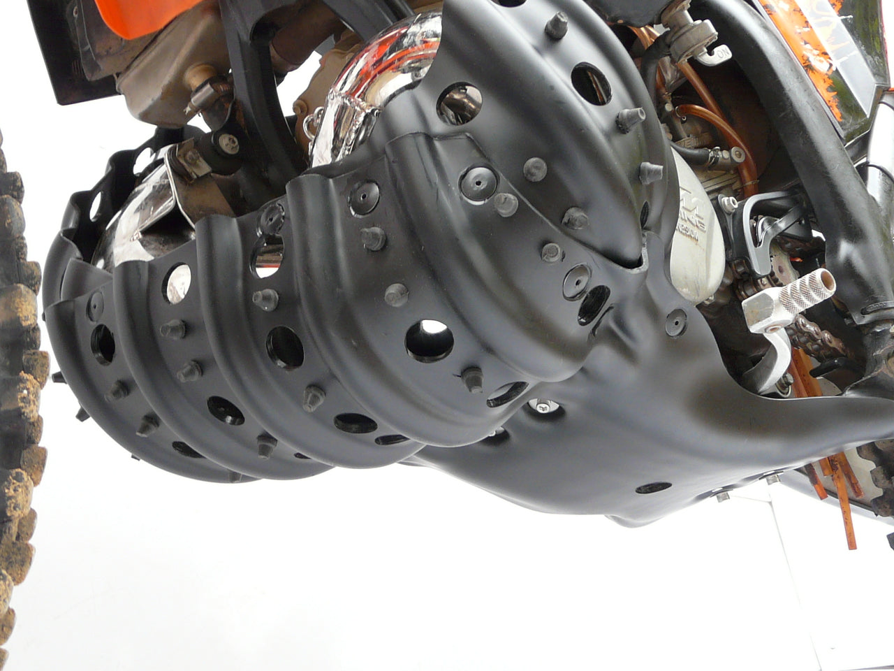 KTM 200 EXHAUST SUMP GUARD