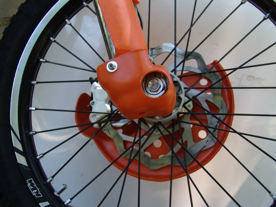 KTM FREERIDE 250 FRONT DISC & FORK GUARDS