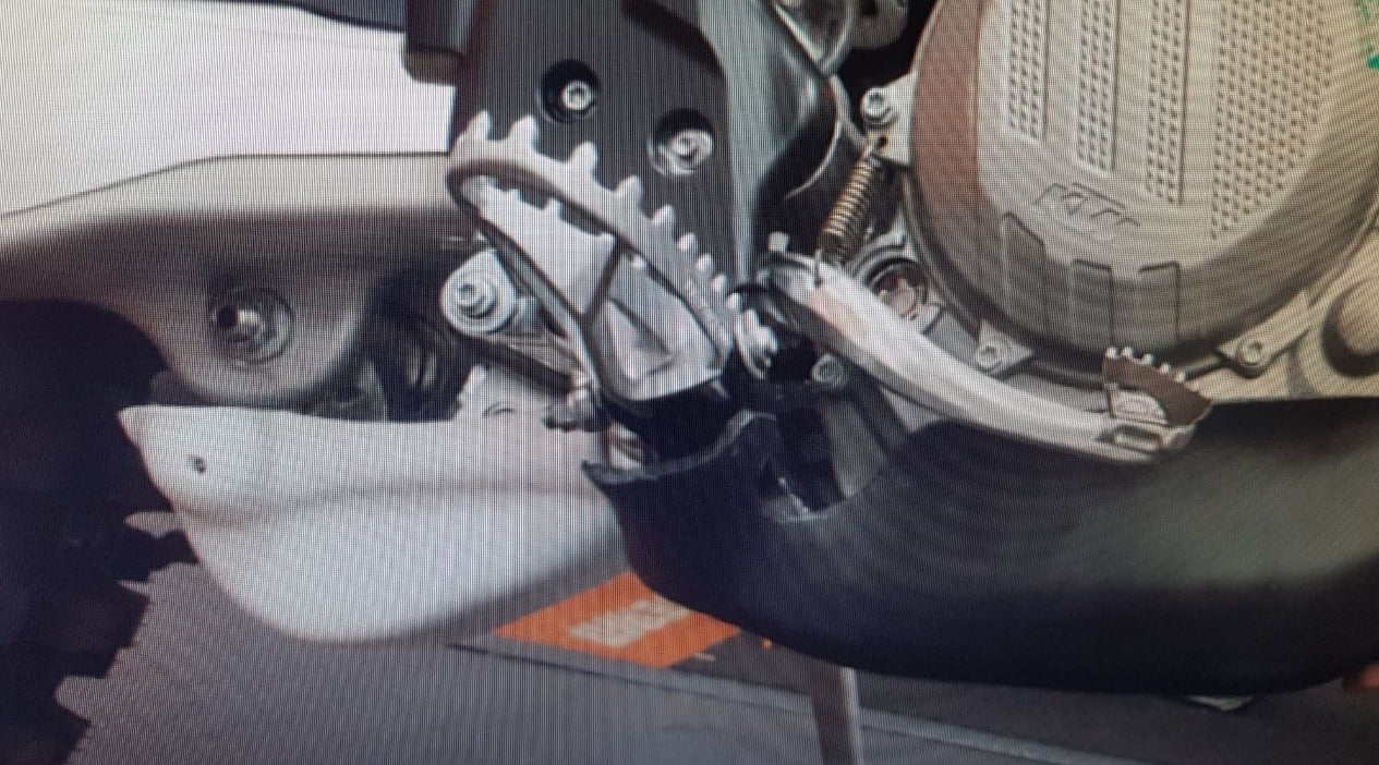 KTM 250/350 SXF LINKAGE GUARD