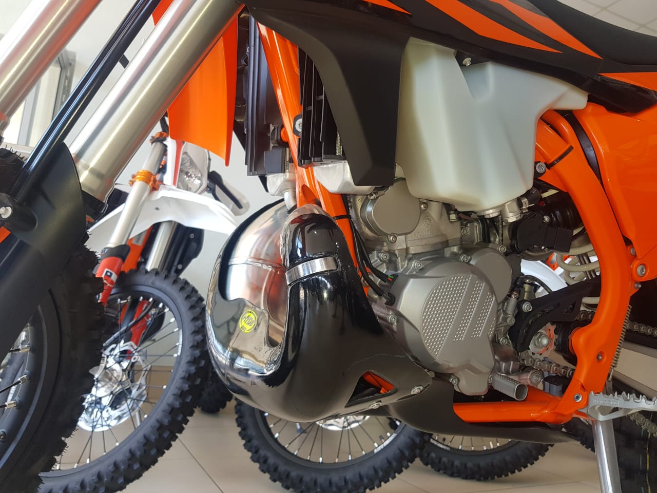 KTM 250 / 300 CARBON EXHAUST POLY SUMP GUARD COMBO